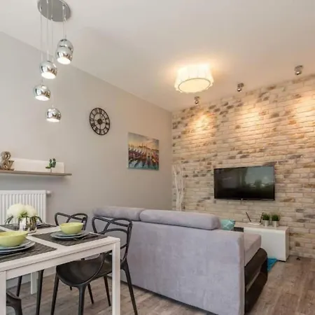 Close To Chopin Airport, Parking, Remote-Ready Apartment Varsavia Esterno foto