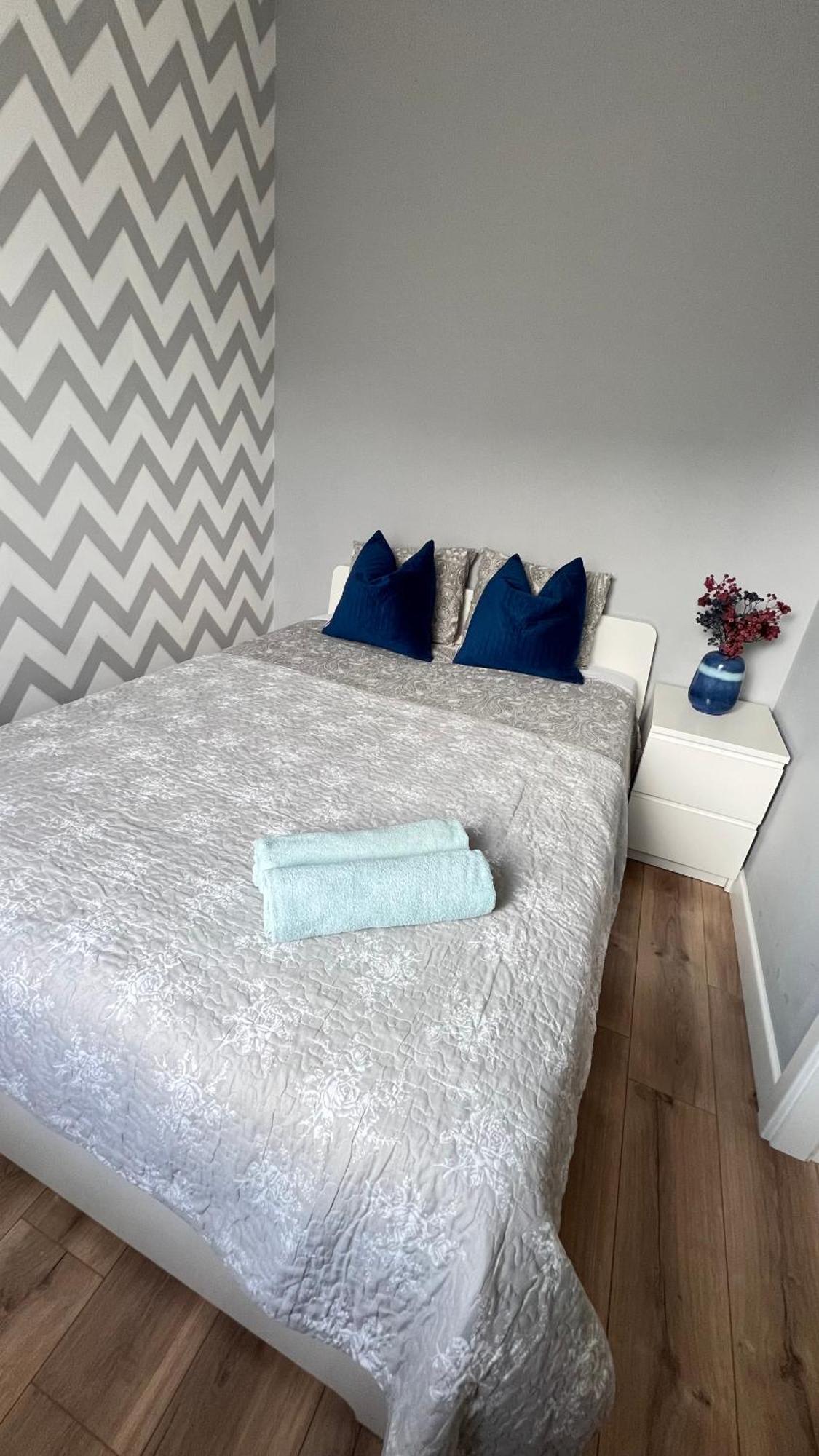 Close To Chopin Airport, Parking, Remote-ready *
