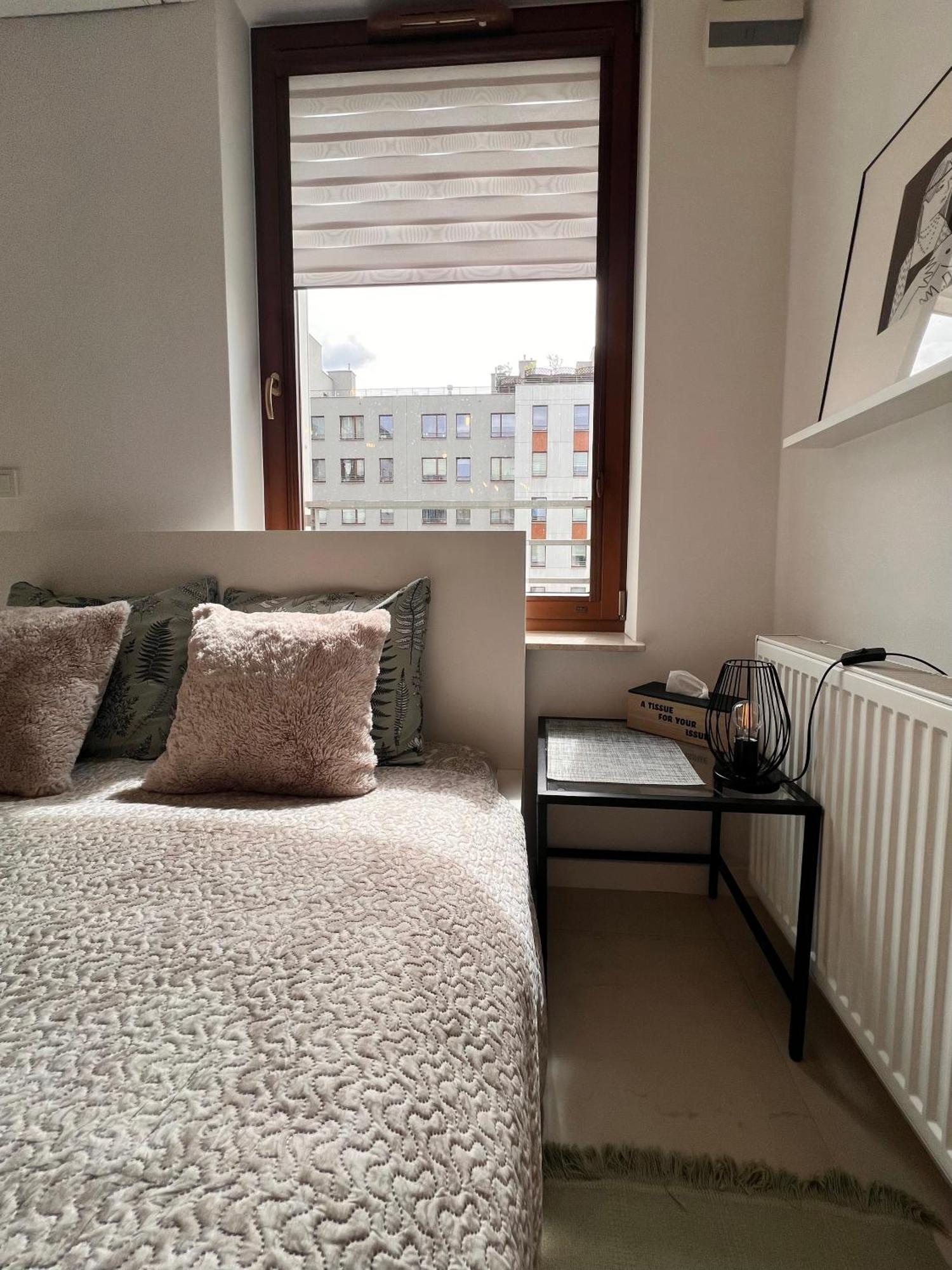 Apartment Close To Chopin Airport, Moduo Cybernetyki, Free Parking By Cosmo Spirit Warschau